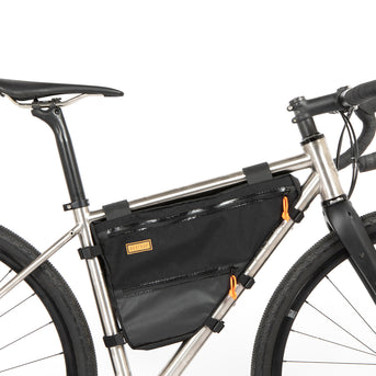 Protection cadre vélo adhésive Restrap pour sacoche bikepacking